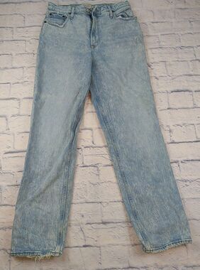 Abercrombie Fitch 90s Straight Ultra High Rise Light Wash Jeans Size 12R 31